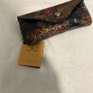 Patricia Nash Artistic Floral Leather Case For Eyeglasses